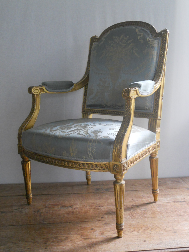 2 Napoleon III seats,gilt frames